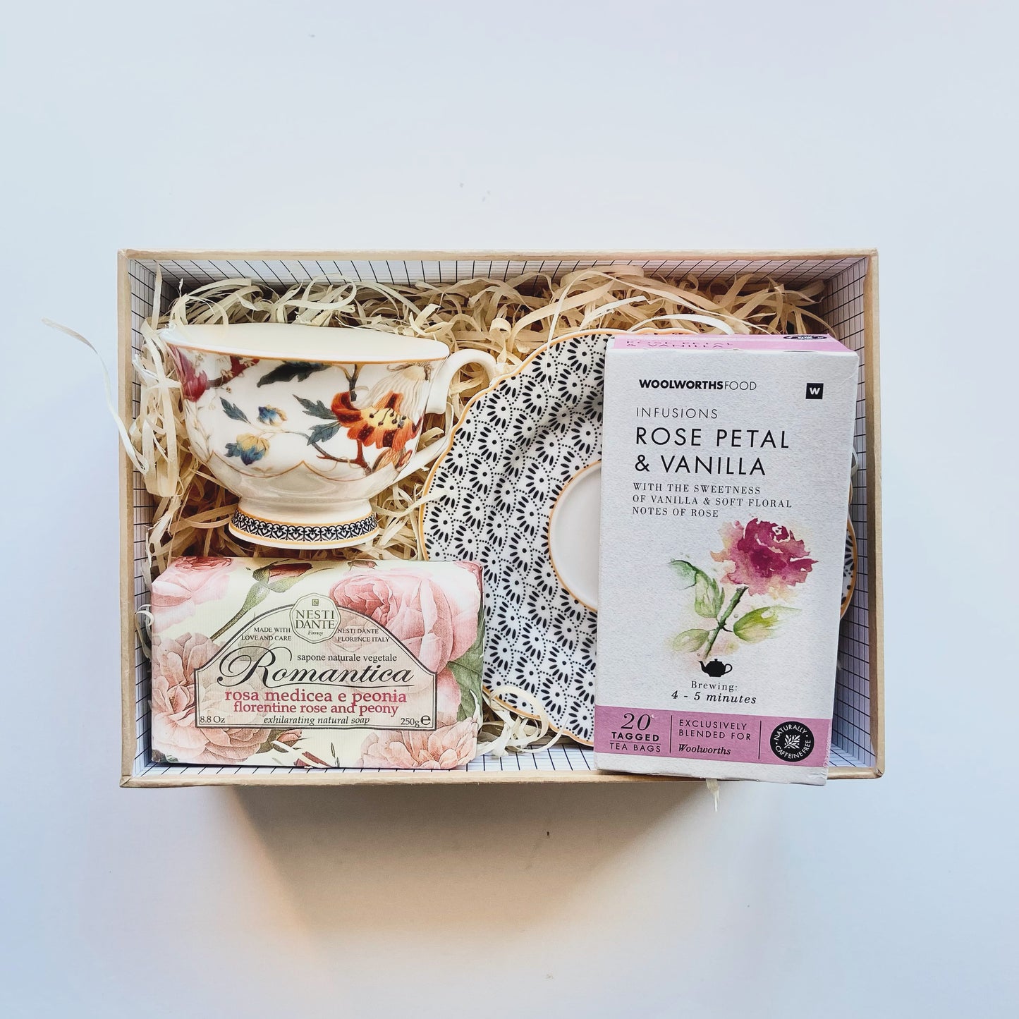 Women’s tea set gift box