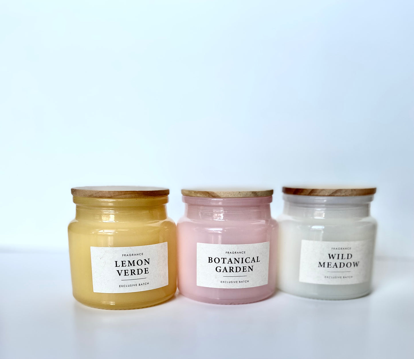 Scented candle - light pink (botanical garden)