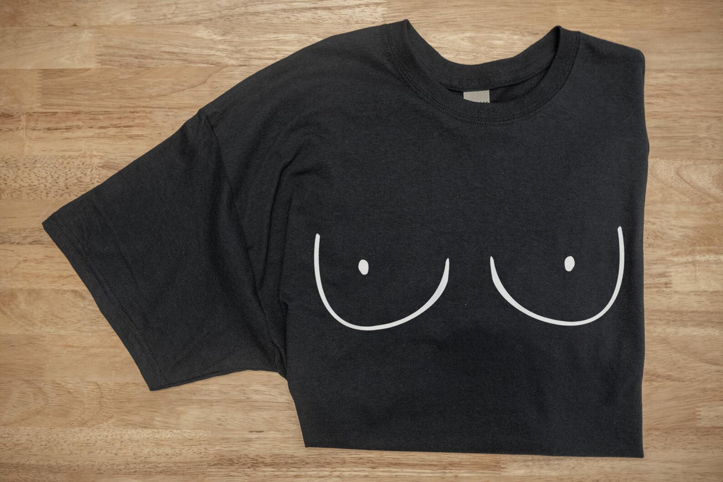 Boobies T-Shirt - Breast cancer awareness