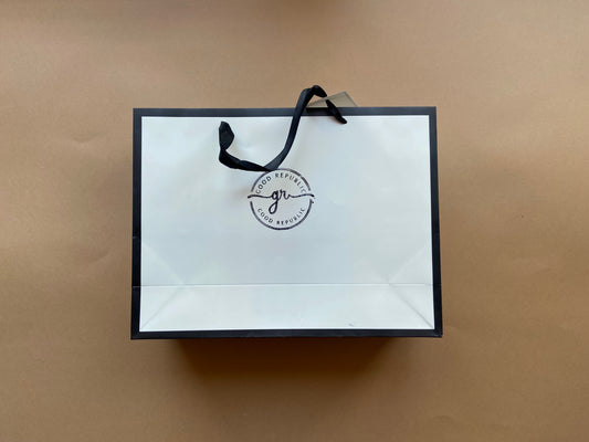 Gift bag - white