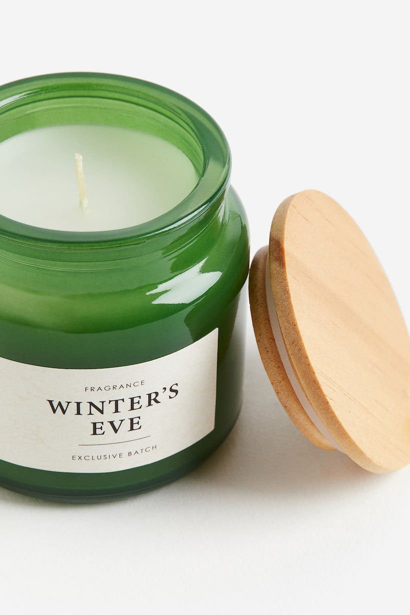 Scented candle - green (winter eve)
