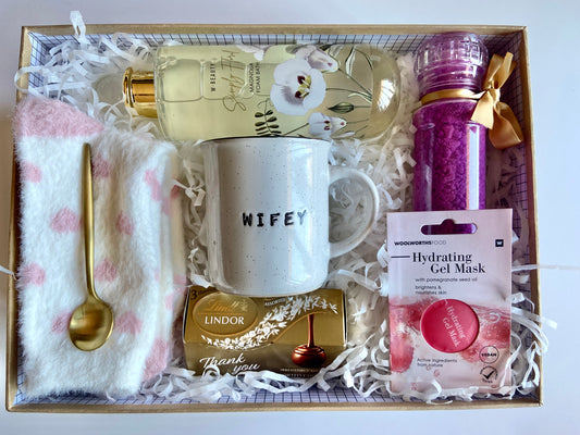 Wifey Gift Box